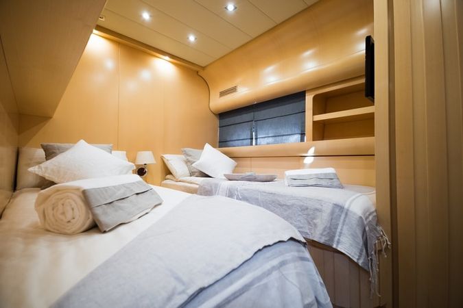 Leopard 27 Open | Aya