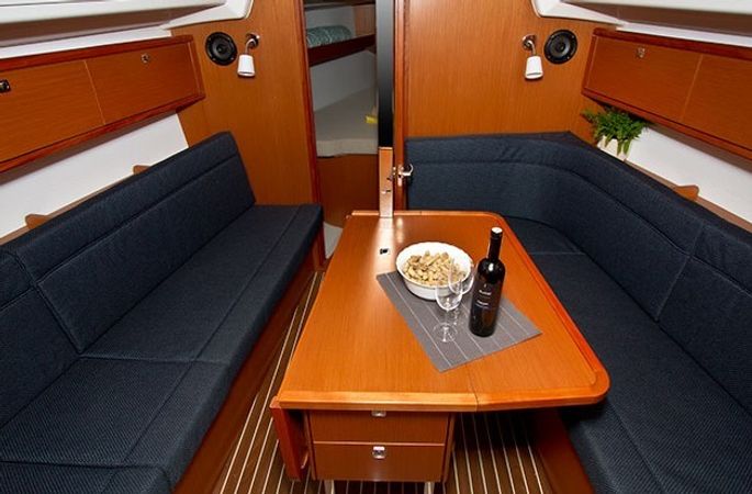 Bavaria Cruiser 34 | Tonkica