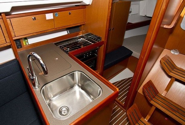 Bavaria Cruiser 34 | Tonkica