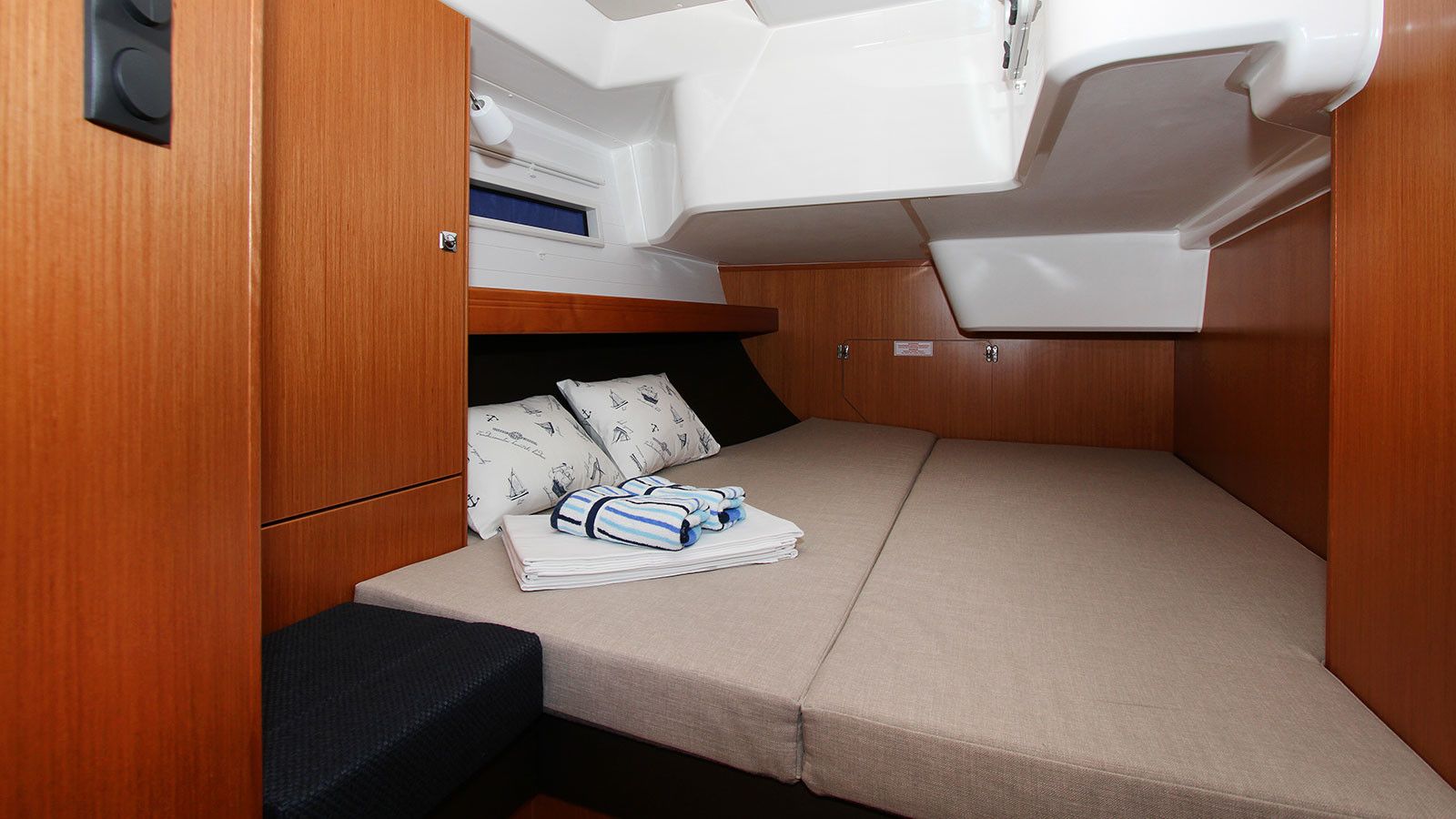 Bavaria Cruiser 51 | Vela Tonka