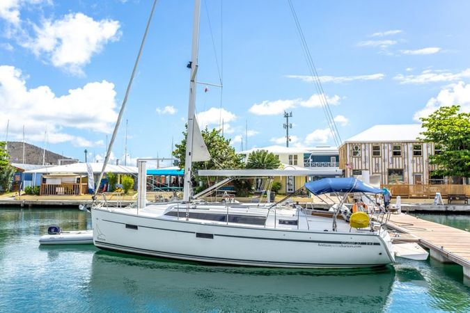 Bavaria Cruiser 37 | New Beginnings