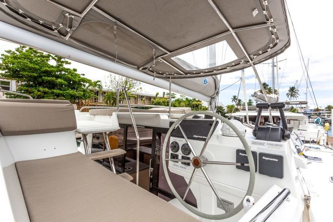 Fountaine Pajot Helia 44 | Altair
