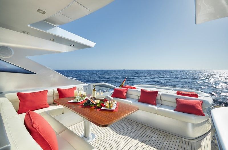 Pershing 72 | Legendary