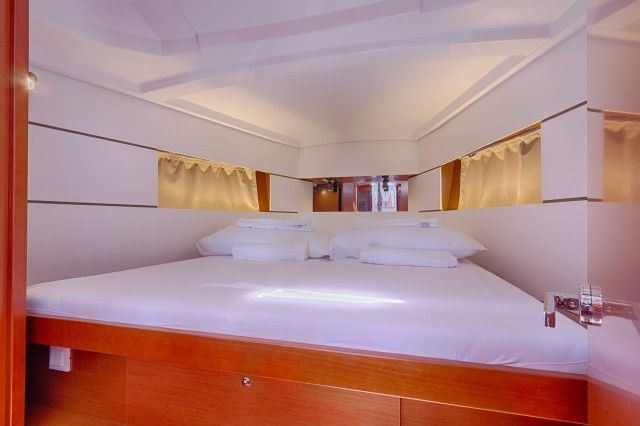 Beneteau Oceanis 38 | Mare Nostrum 2