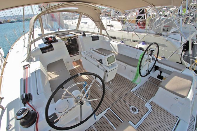 Jeanneau Sun Odyssey 449 | Kronos