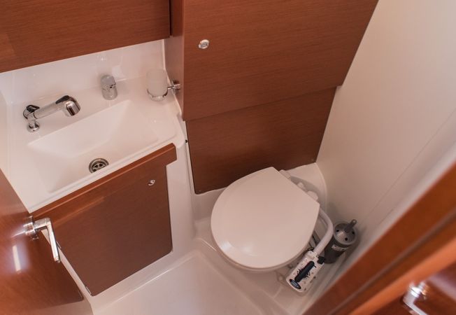 Beneteau Oceanis 38.1 | Marisa