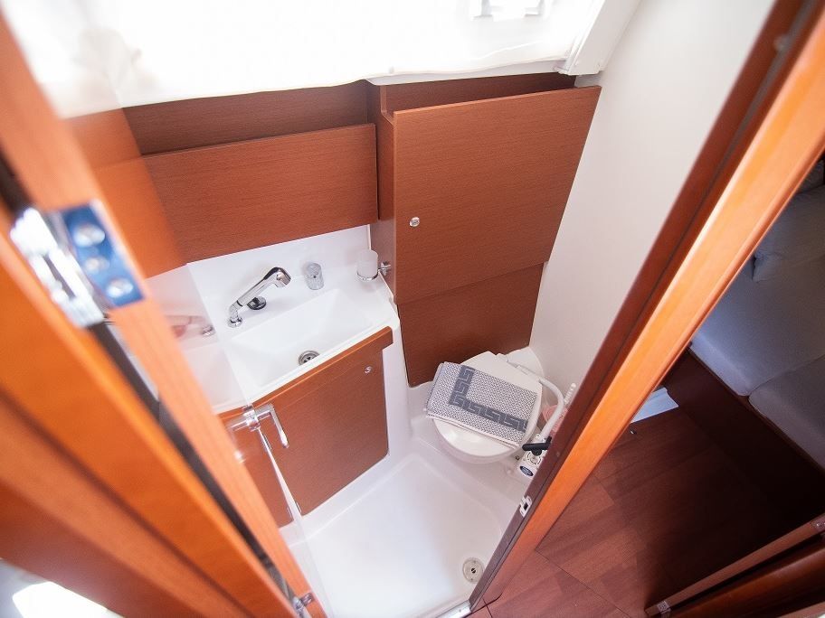 Beneteau Oceanis 38.1 | Marisa