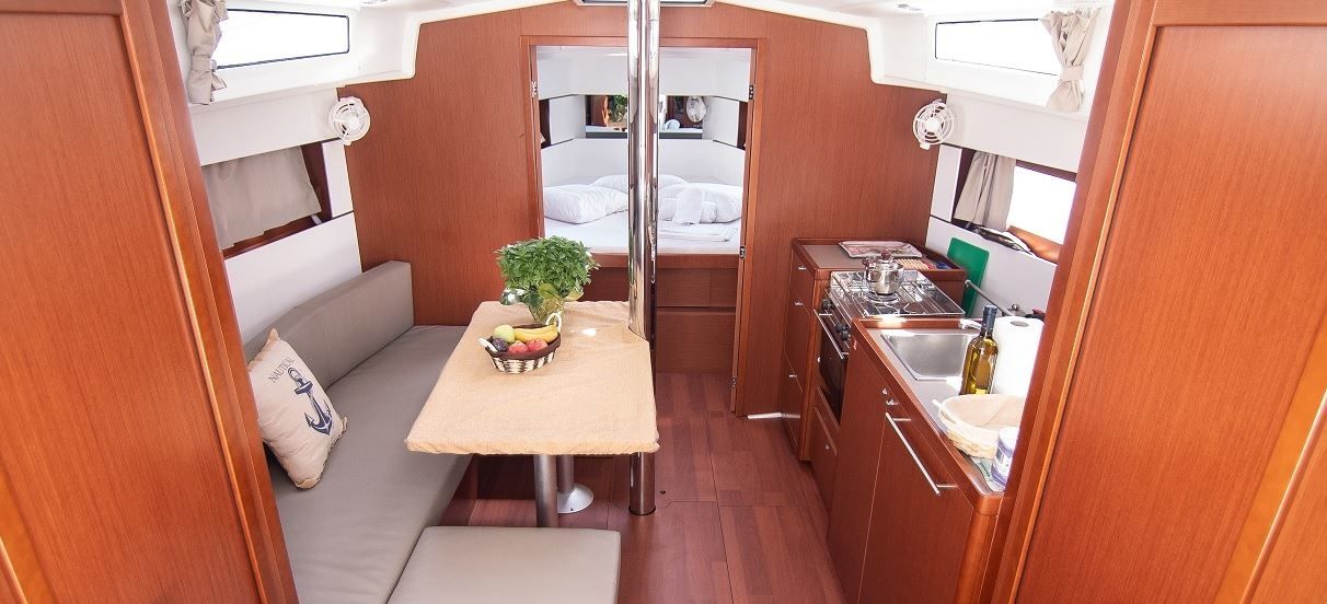 Beneteau Oceanis 38.1 | Marisa