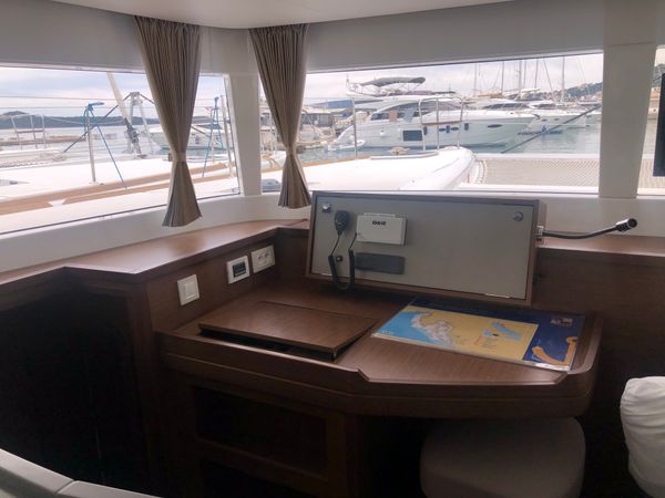 Lagoon 450 S | Hanna 1