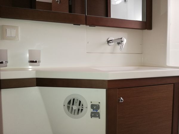 Lagoon 450 S | Hanna 1