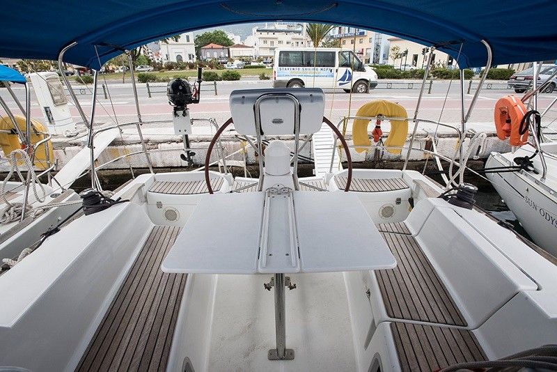 Jeanneau Sun Odyssey 36 | Lauren