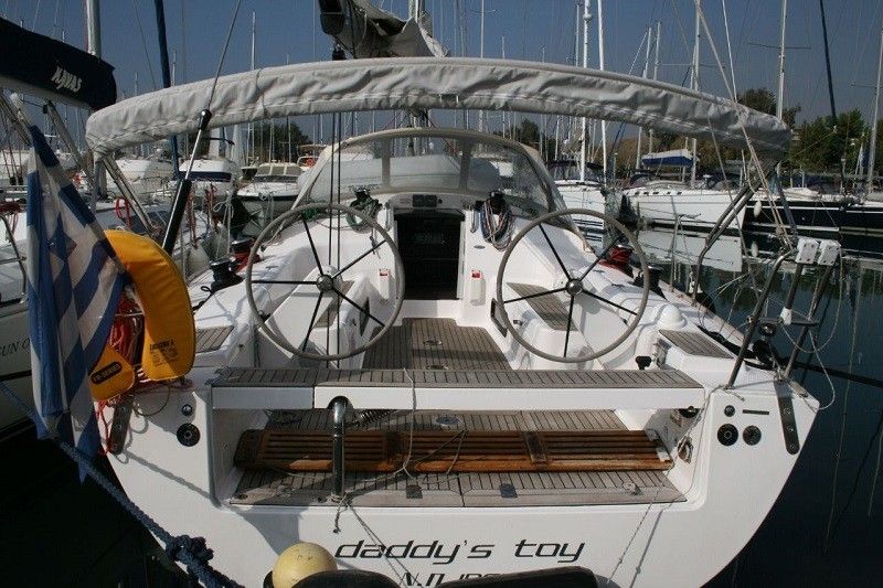 Salona 44 | Daddy's Toy