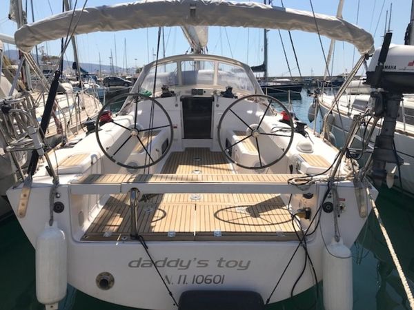 Salona 44 | Daddy's Toy