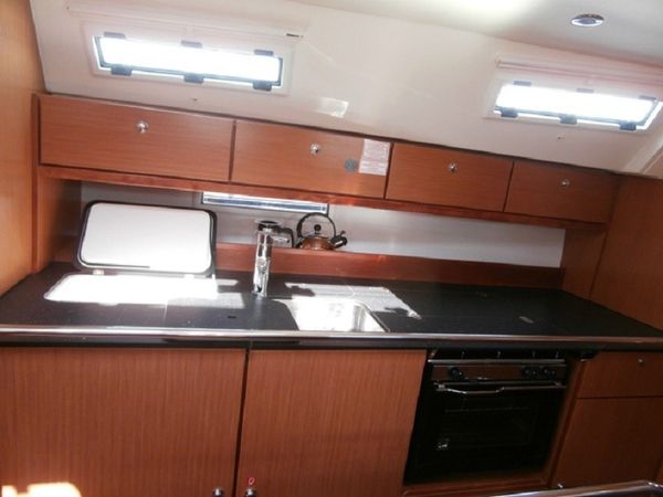 Bavaria Cruiser 40 | Monika