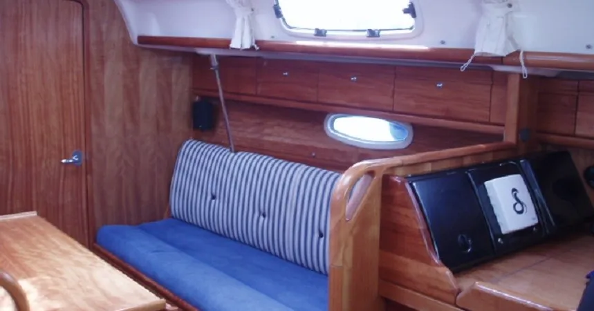 Bavaria Cruiser 33 | Konstantinos6