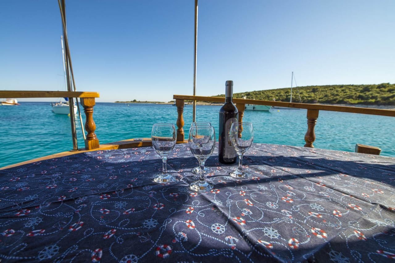 Custom Built 1 | Luka