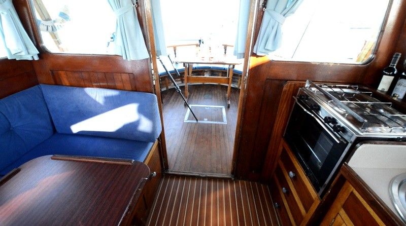 Custom Built 40 | Tiho