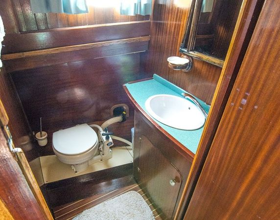 Custom Built 40 | Tiho