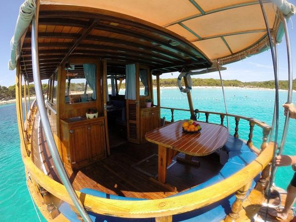 Custom Built 40 | Tiho