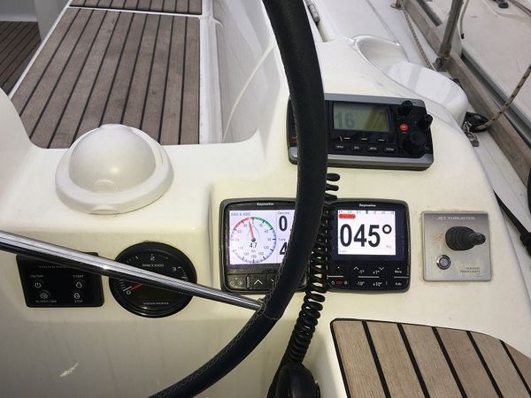 Dufour 382 | Prince Folegandros