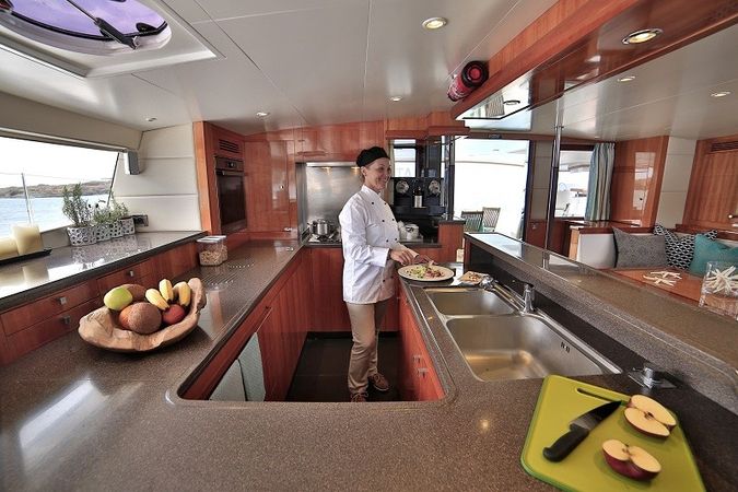 Fountaine Pajot Galathea 65 | World's End