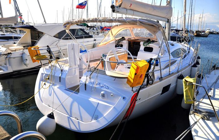 Elan 444 | Beauty AS