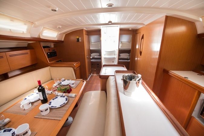 Beneteau Cyclades 50 | Christina