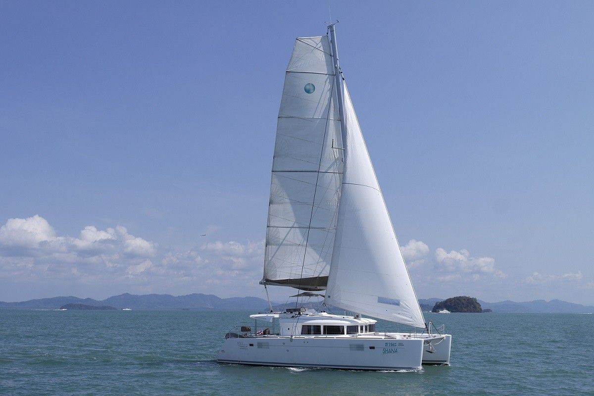 Lagoon 450 F | Shana