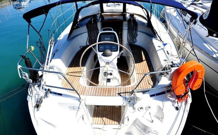 Bavaria Cruiser 33 | Small AS