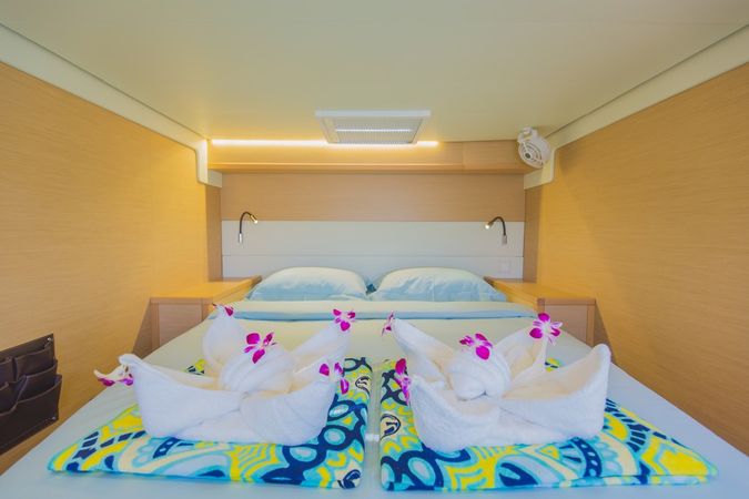 Lagoon 52 F | Blue Moon