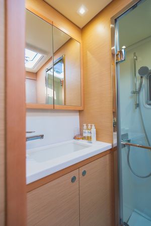 Lagoon 52 F | Blue Moon