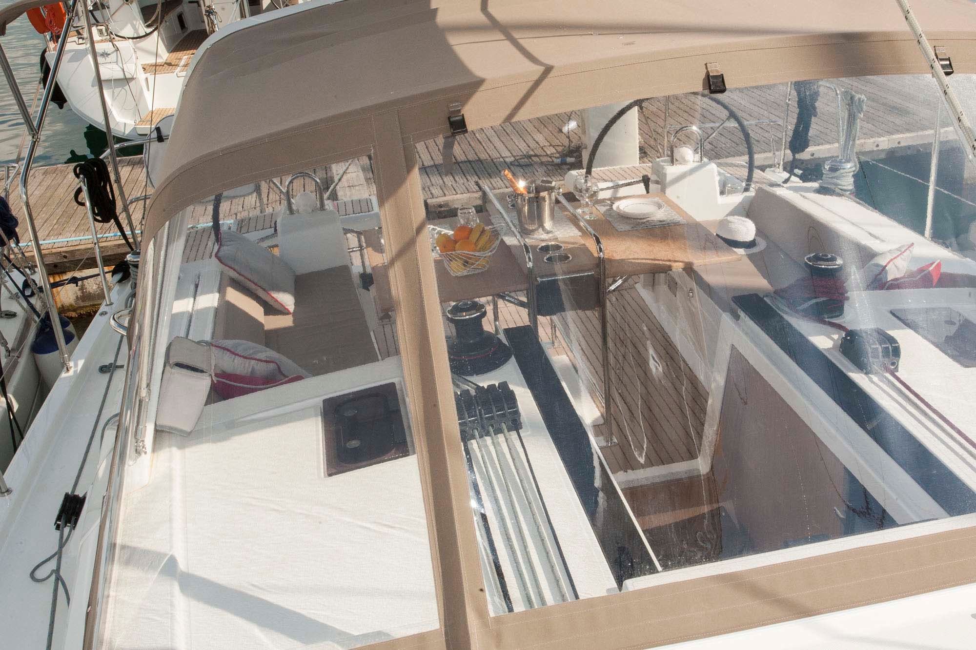 Beneteau Oceanis 41.1 | Foreigner