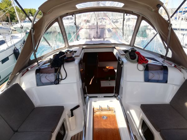 Jeanneau Sun Odyssey 389 | Amadeus