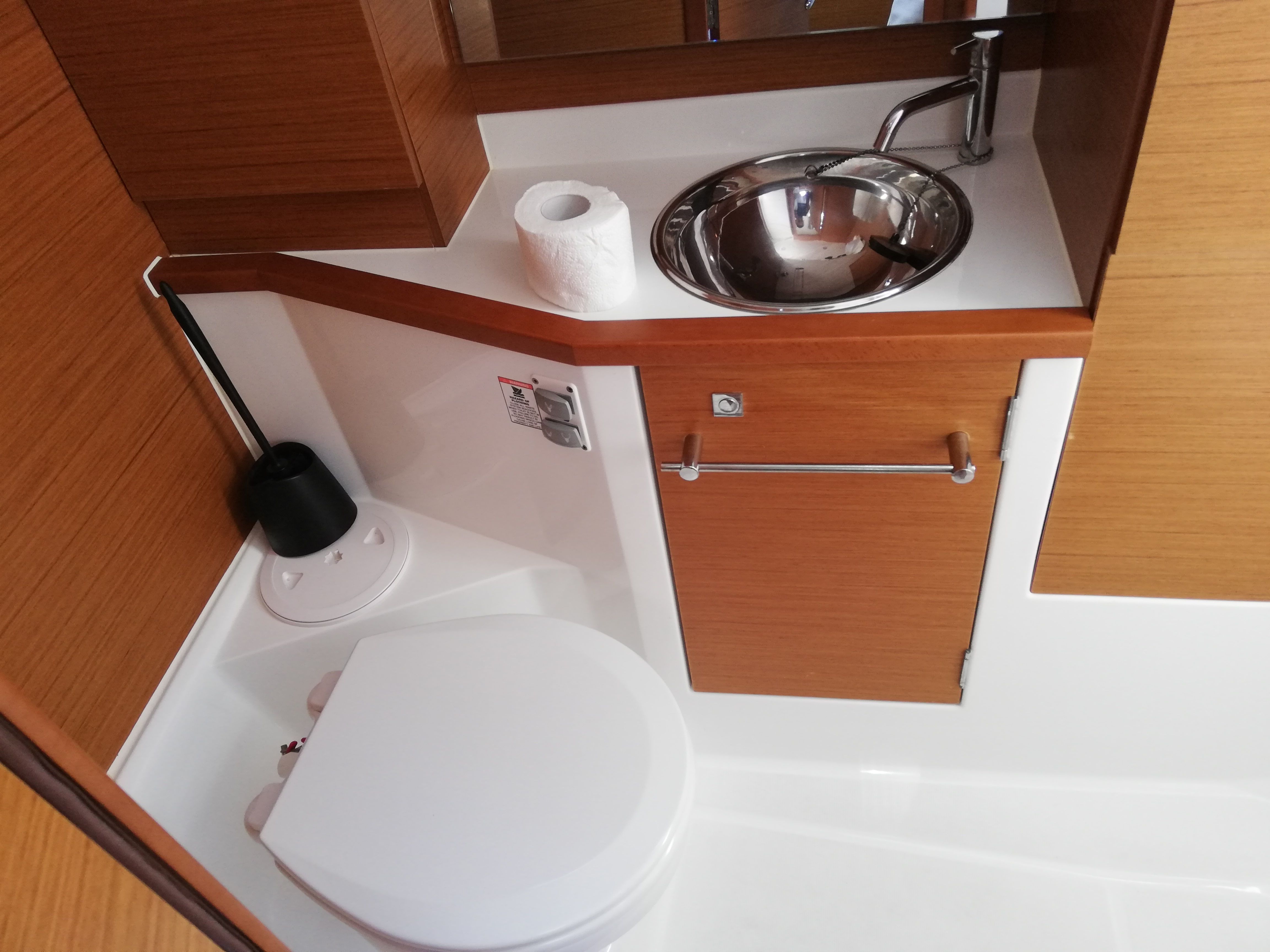 Jeanneau Sun Odyssey 389 | Amadeus