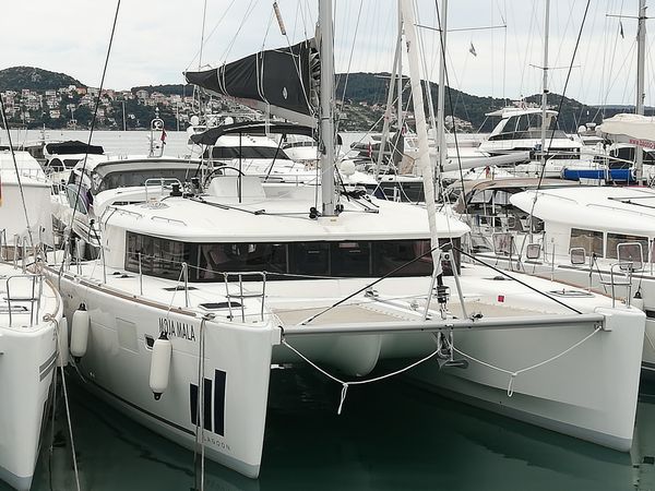 Lagoon 450 F | Moja Mala