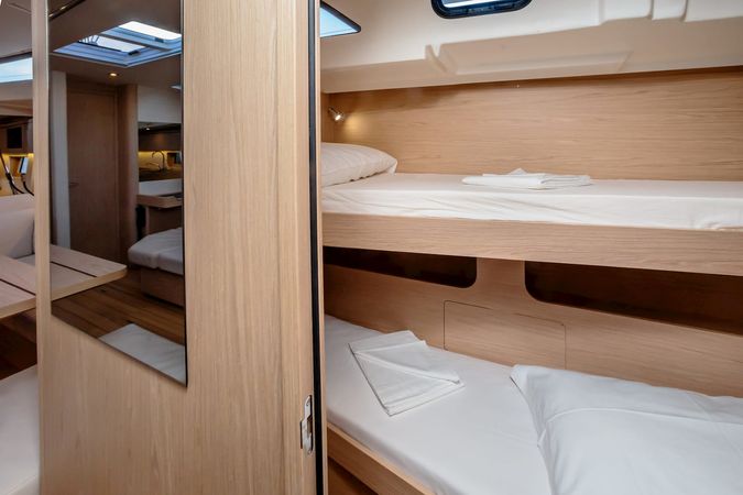 Beneteau Oceanis 51.1 | Maelle