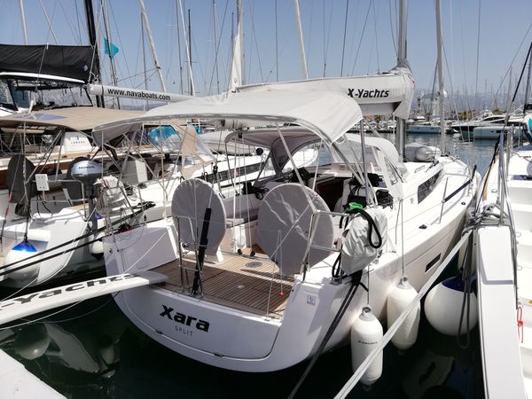 X-Yachts 43 | Xara