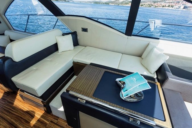 Azimut 55 | Mini Too