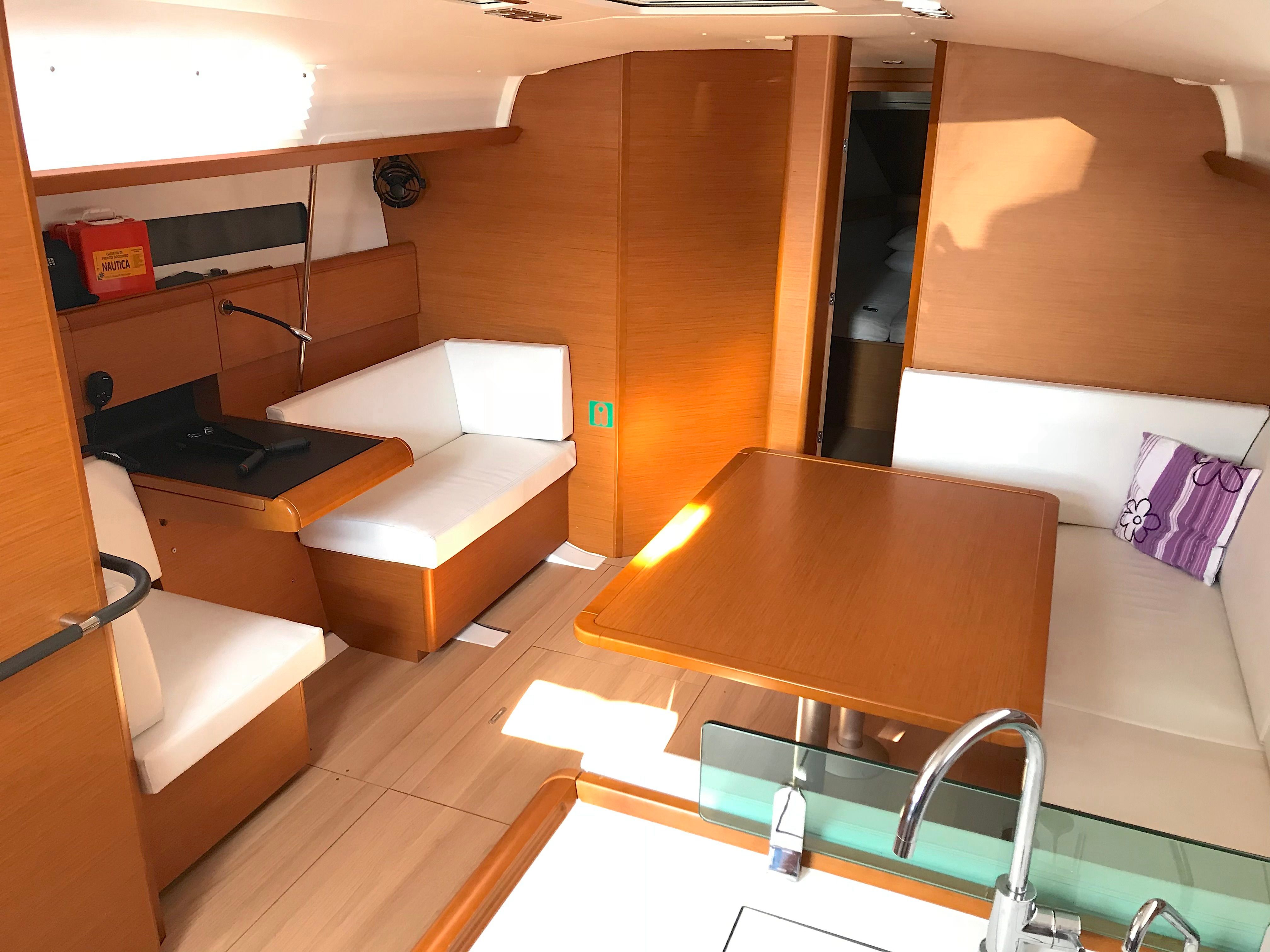 Jeanneau Sun Odyssey 449 | Asante