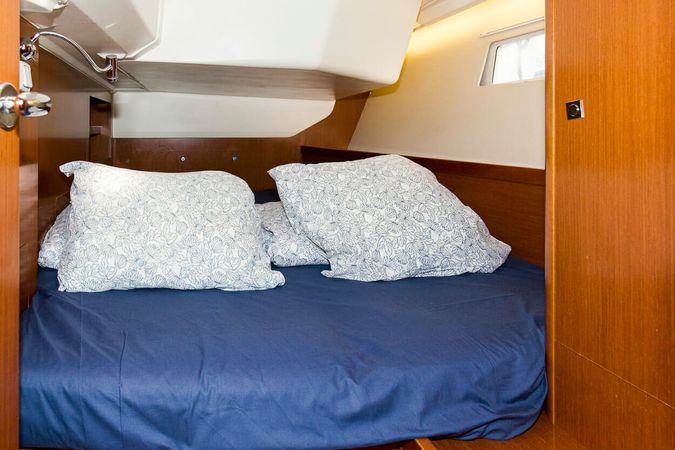 Beneteau Oceanis 41 | Katalina