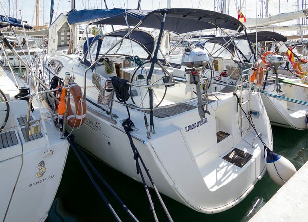 Beneteau Oceanis 43 | Demonio de Tasmania