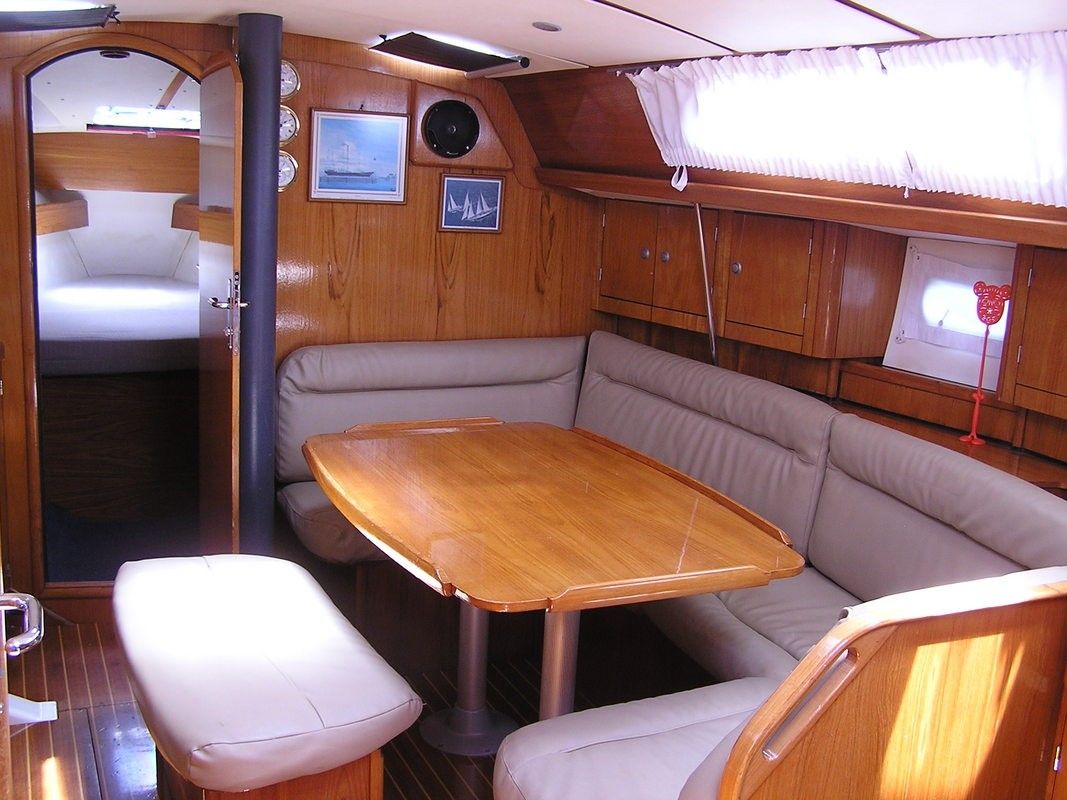 Jeanneau Sun Odyssey 37 | Calma
