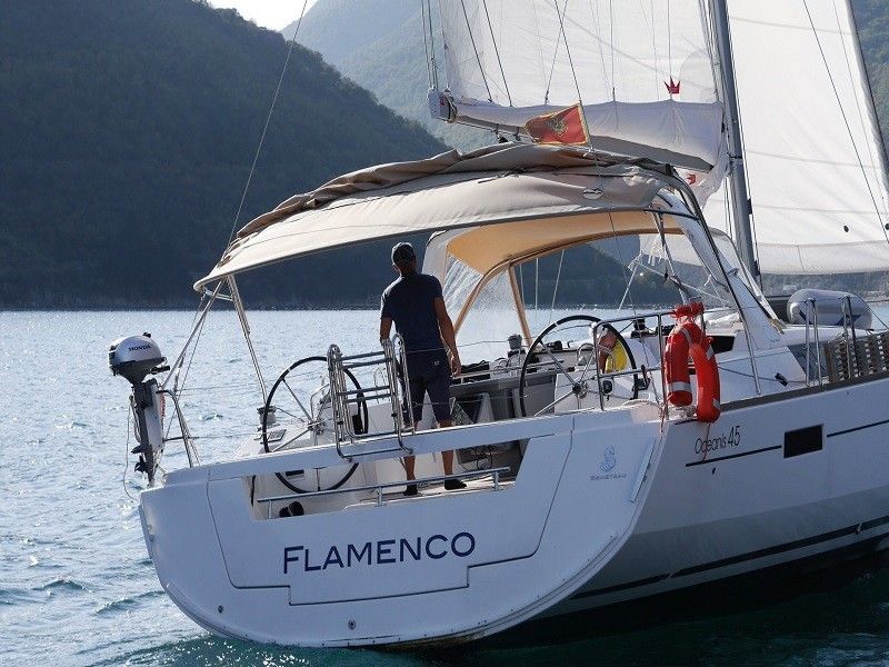 Beneteau Oceanis 45 | Flamenco
