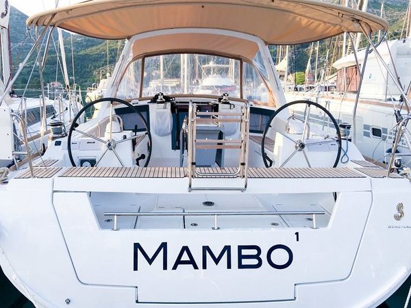 Beneteau Oceanis 45 | Mambo