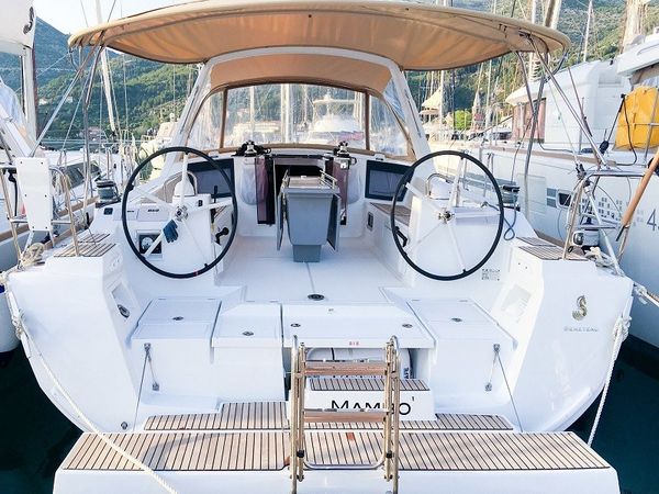 Beneteau Oceanis 45 | Mambo