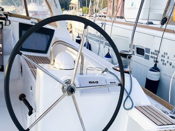 Beneteau Oceanis 45 | Mambo