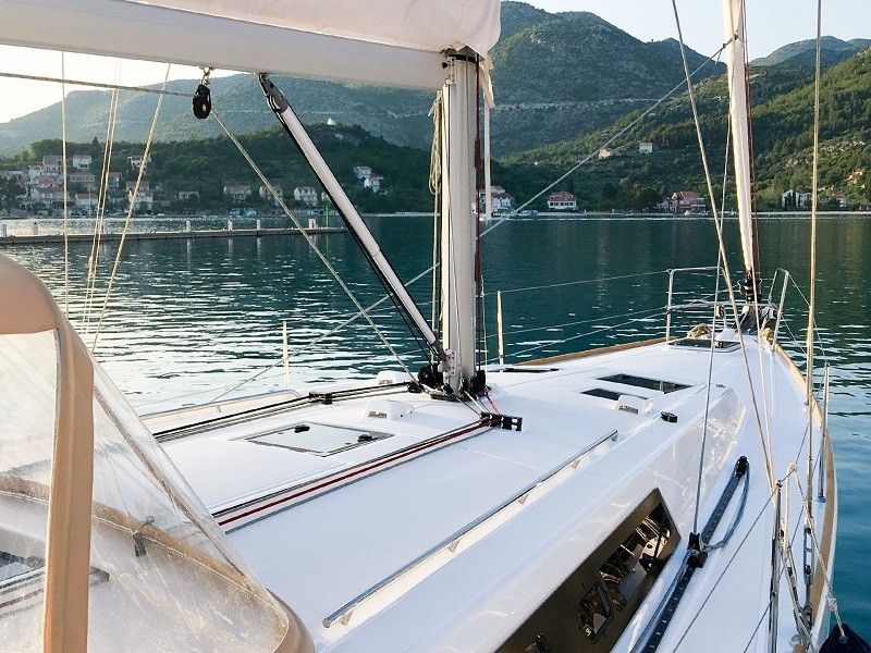 Beneteau Oceanis 45 | Mambo