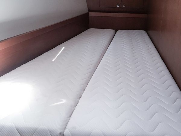 Beneteau Oceanis 45 | Mambo