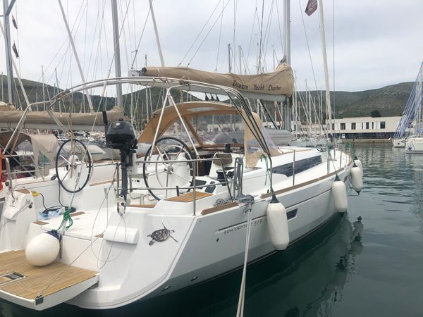 Jeanneau Sun Odyssey 519 | Andaman