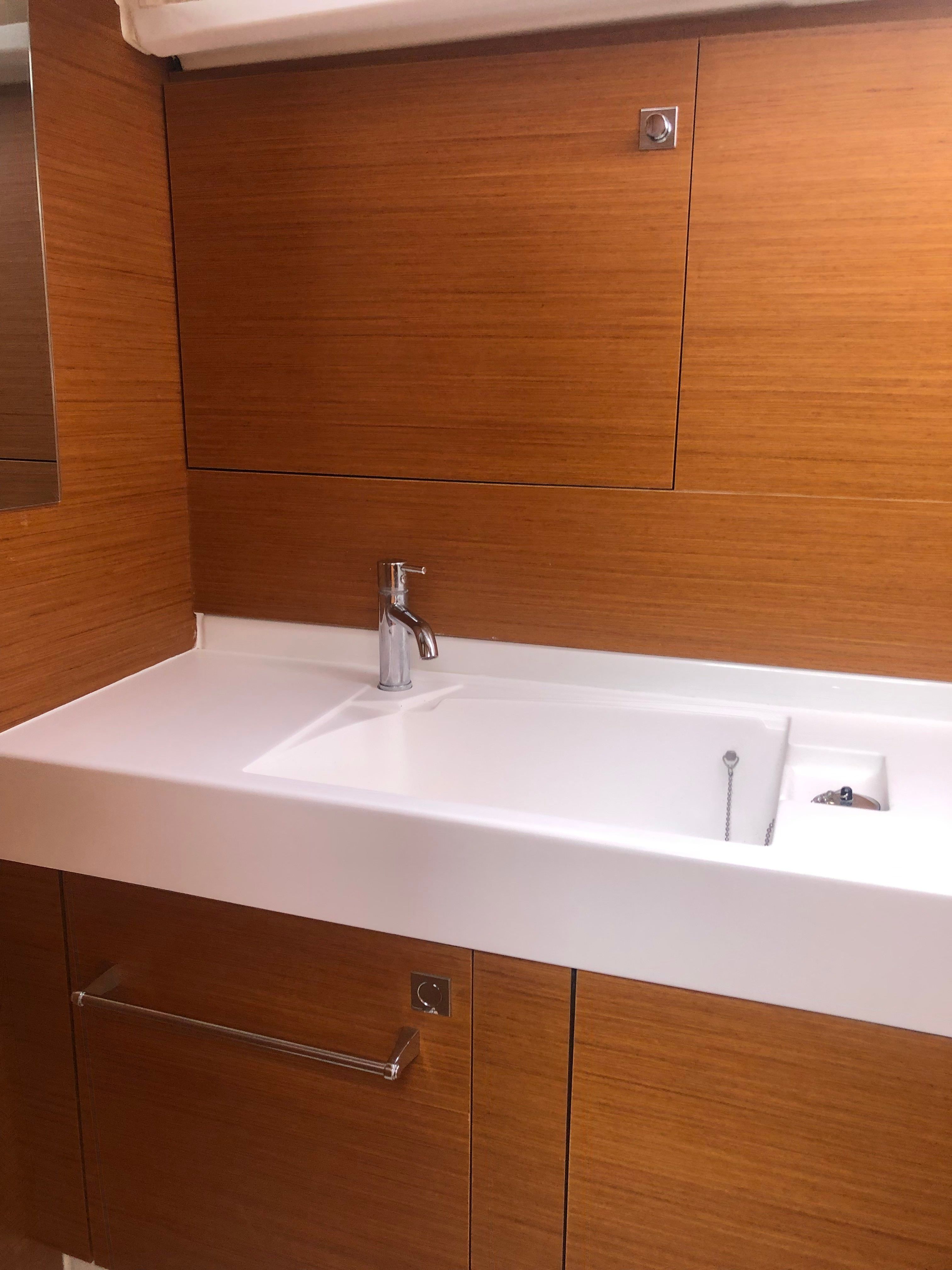 Jeanneau Sun Odyssey 519 | Andaman